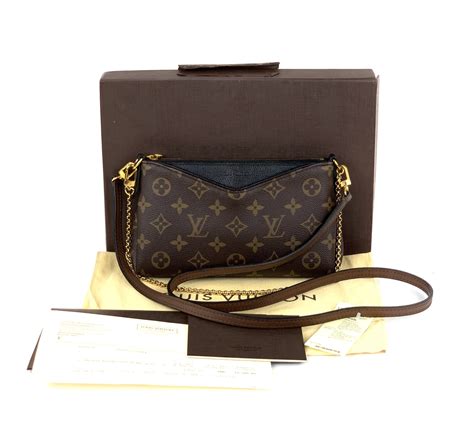 Louis Vuitton Monogram Pallas Clutch Chain Handbag Shoulder 